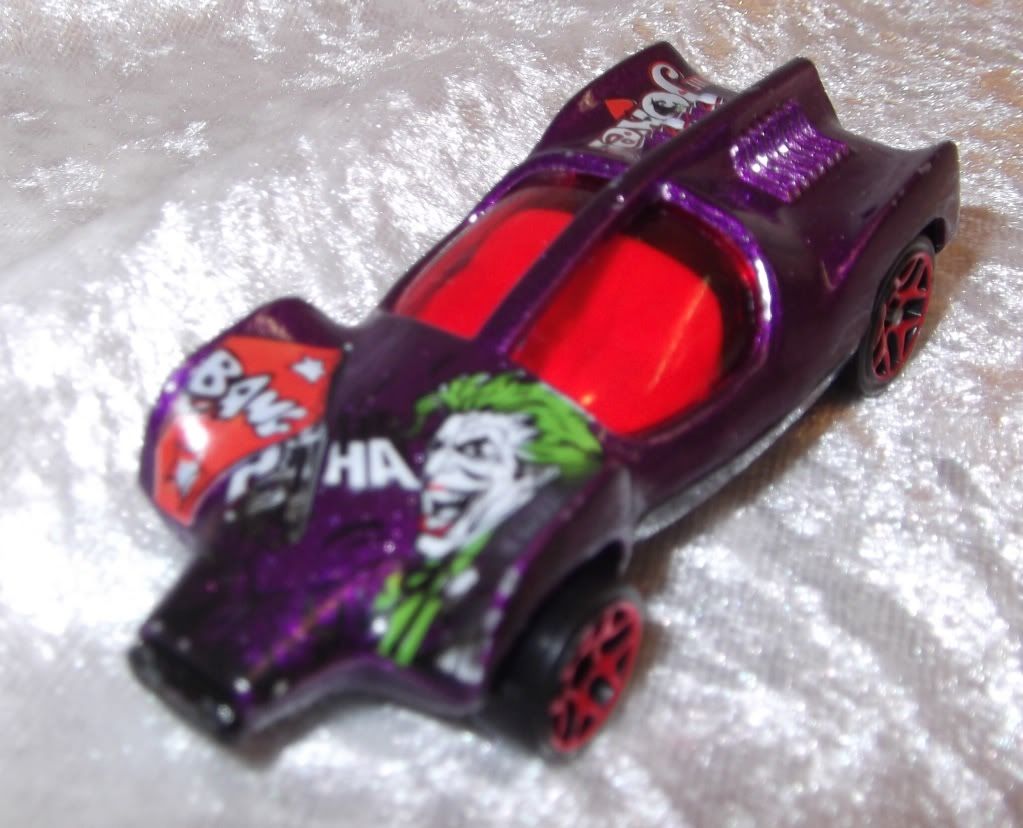 Vintage 1983 THE JOKER (Batman Villian) Original Hot Wheels Purple Toy