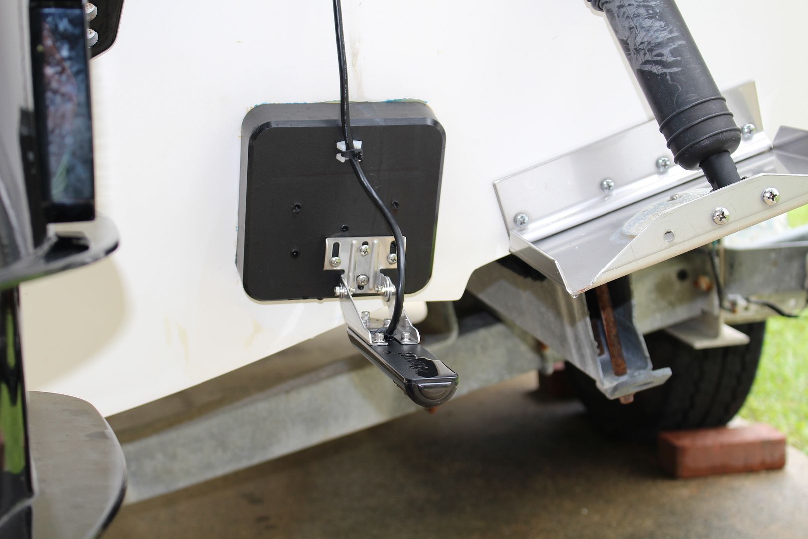 Installing A 2nd Garmin 12 Pin Dvu Svu Transducer