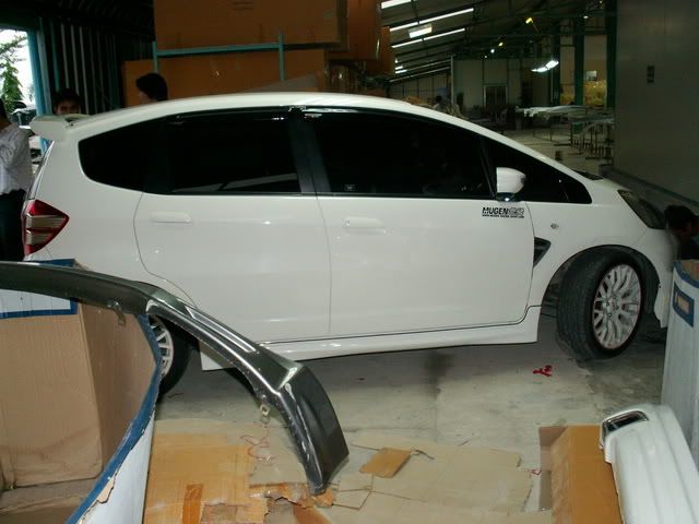 [ขาย] ชุดแต่ง Honda New Model ติดตั้งถึงบ้าน / กรอบป้าย,ป้ายพับ,กันสาด,Logo,Sticker ส่งฟรี