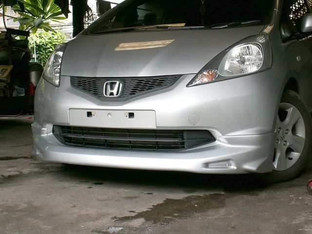 [ขาย] ชุดแต่ง Honda New Model ติดตั้งถึงบ้าน / กรอบป้าย,ป้ายพับ,กันสาด,Logo,Sticker ส่งฟรี
