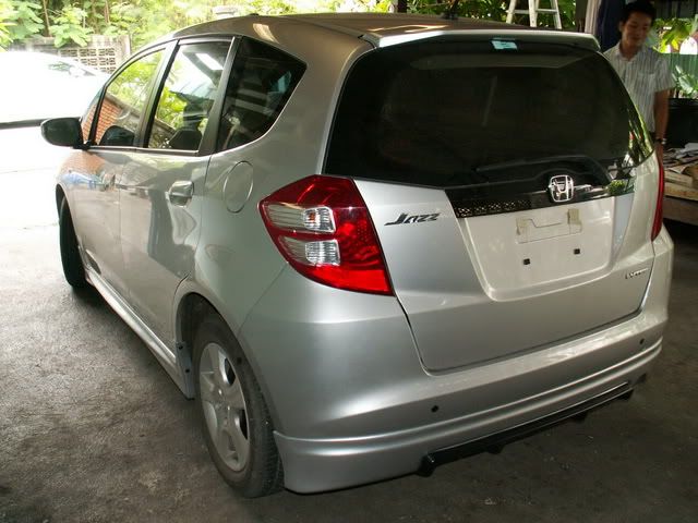 [ขาย] ชุดแต่ง Honda New Model ติดตั้งถึงบ้าน / กรอบป้าย,ป้ายพับ,กันสาด,Logo,Sticker ส่งฟรี