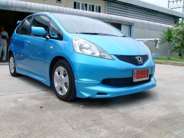 [ขาย] ชุดแต่ง Honda New Model ติดตั้งถึงบ้าน / กรอบป้าย,ป้ายพับ,กันสาด,Logo,Sticker ส่งฟรี