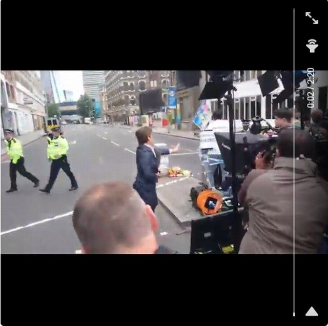  photo white_police_walk_away_London_June2017_zpsx087ejor.jpg