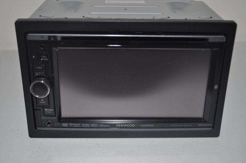 Kenwood DNX 6160 2 DIN 6.1 Car DVD Player Navigation Receiver USB 